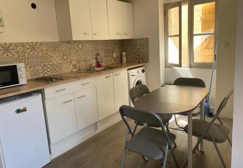 Tres Sympathique Appartement Plein Coeur De Ville Περπινιάν Εξωτερικό φωτογραφία